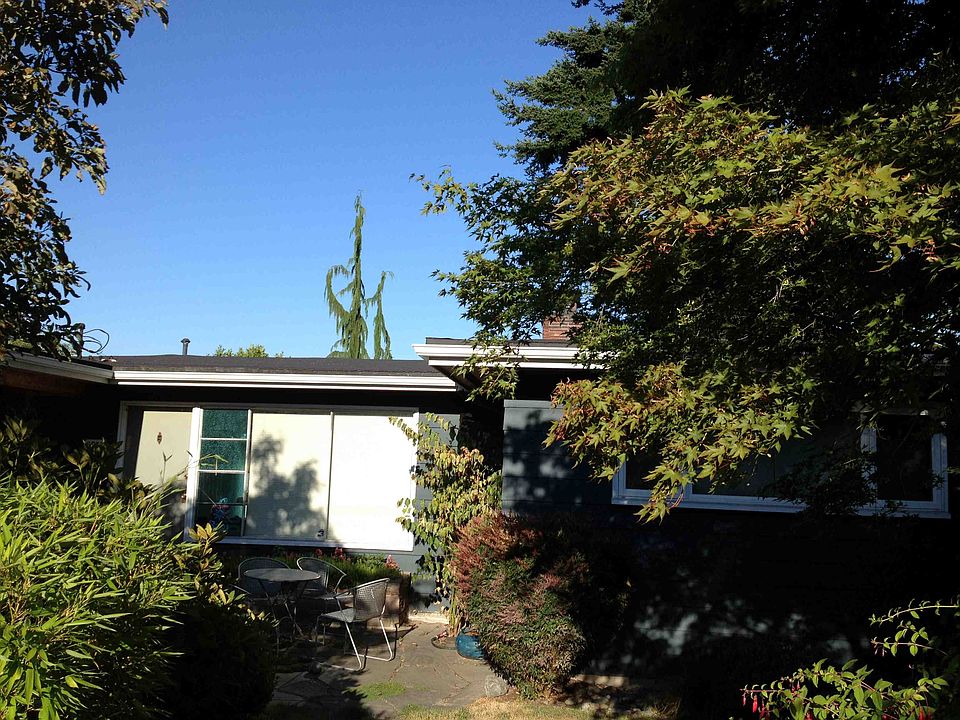 1st image of 6811 29th Ave NE