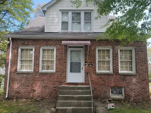 111 Margerie St, Springfield, MA 01109