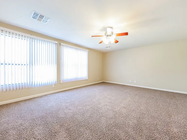 7064 W Antelope Dr — Photo 11