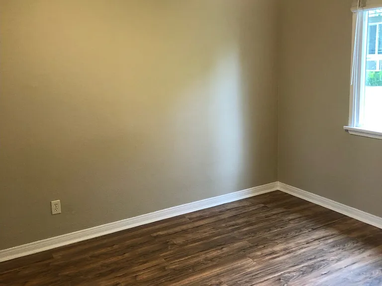 1747 N Hollywood Way #1747 — Photo 6