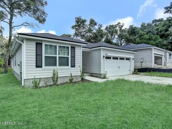 8828 EATON Avenue, Jacksonville, FL 32211