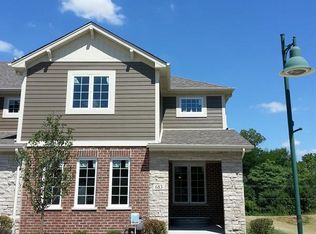 683 Talcott Ave, Lemont, IL 60439