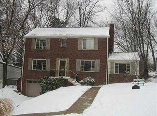 40 Sunnyhill Dr, Pittsburgh, PA 15228