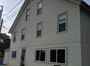 40 Gordon Hill Rd, Thorndike, ME 04986