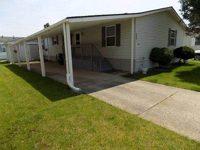 26607 Teton Ln #693, Flat Rock, MI, 48134