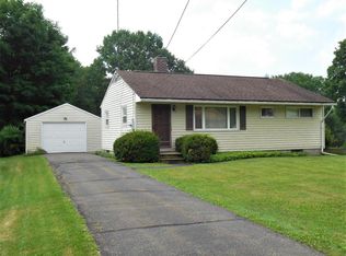 25 Langdon Park Dr, Kirkwood, NY 13795