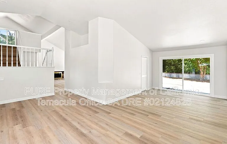 11292 Cadbury Dr — Photo 4