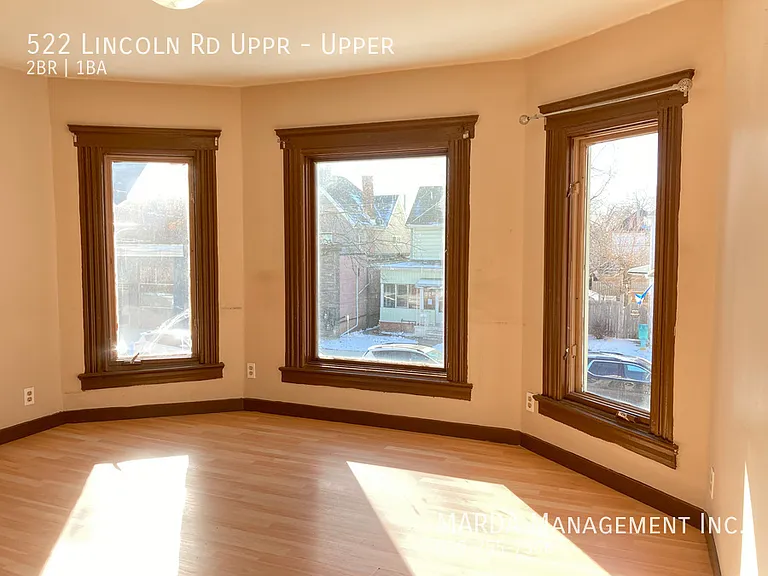 522 Lincoln Rd #UPPER — Photo 7