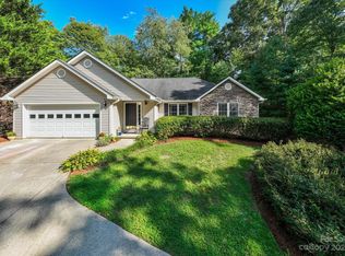 20 Gaston Mountain Rd, Asheville, NC 28806