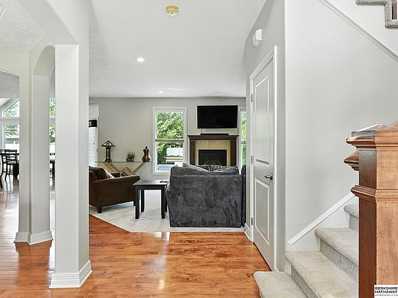 5th image of 7606 S 195th St
