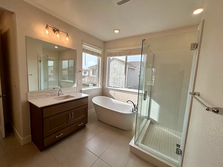 7015 Talmage Ct — Photo 19