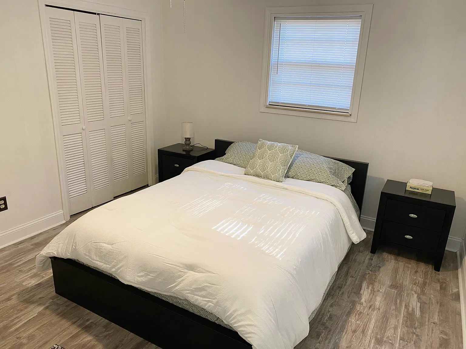 3 bed, 1.5 bath, 1485 sqft, $2,200 — Photo 3