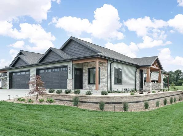 341 Ridge Vw #17, Milton, WI 53563