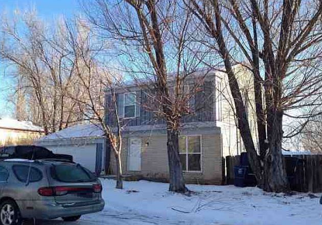 1st image of 413 Pinnacle Dr