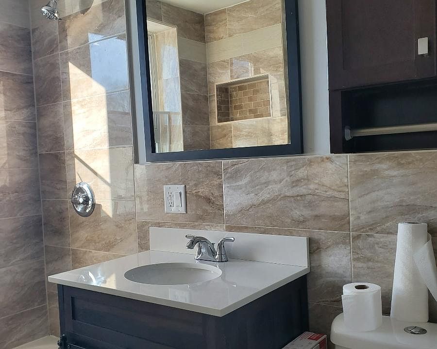 2nd image of 359 W Main St APT 1W