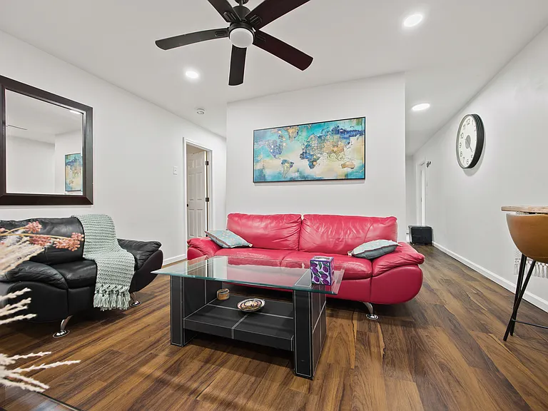 3285 Marlanta Dr — Photo 32