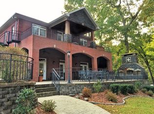 331 Lee Dr, Muscle Shoals, AL 35661