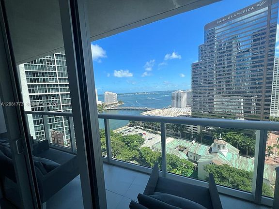 3rd image of 485 Brickell Ave APT 2109