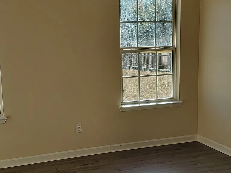 9745 Falcon Crest Dr — Photo 11