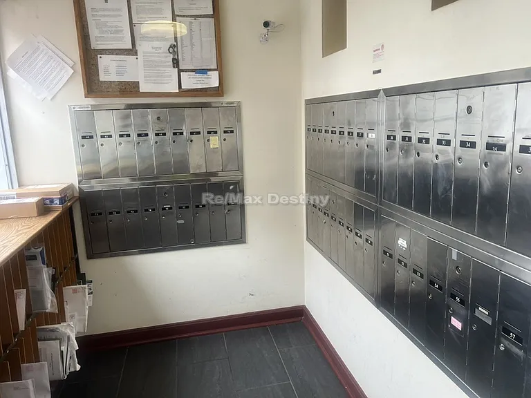 287 Harvard St #55 — Photo 7