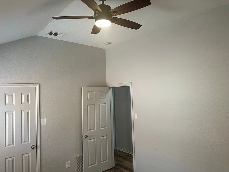 5212 Blackwood Dr — Photo 20