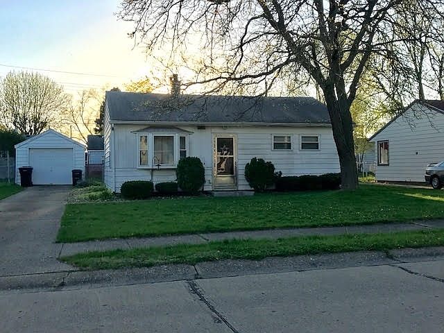 1st image of 3627 Whitcomb Ave