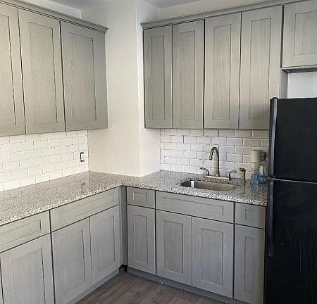 2nd image of 86 Tappan Ave