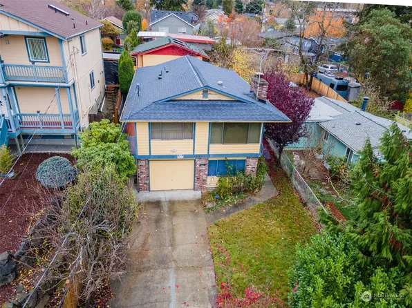 8832 20th Avenue SW, Seattle, WA 98106