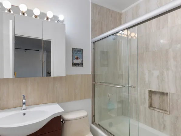 157 East 32nd Street image 13 of 16