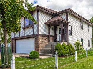 1426 Chippewa Trl, Wheeling, IL 60090