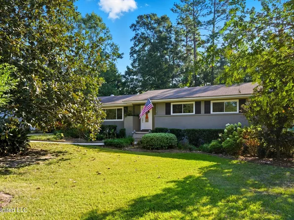 1216 Estelle St, Hattiesburg, MS 39402