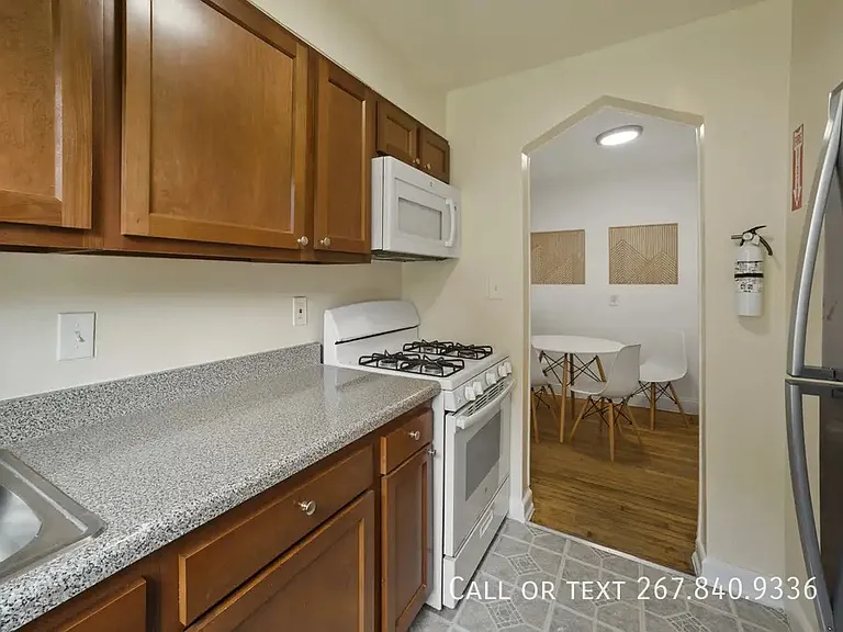 4233 1st St SE #1 — Photo 7