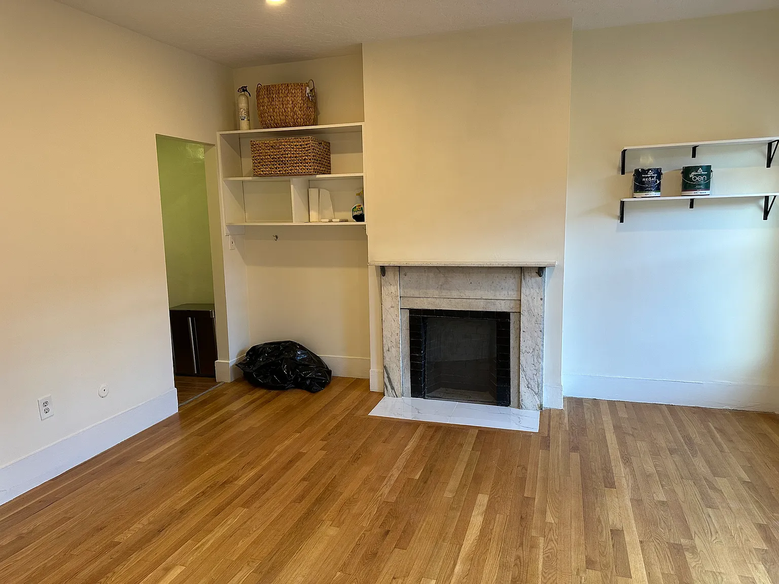1 bed, $2,350 — Photo 4