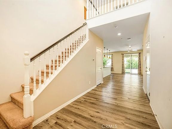 Entry way