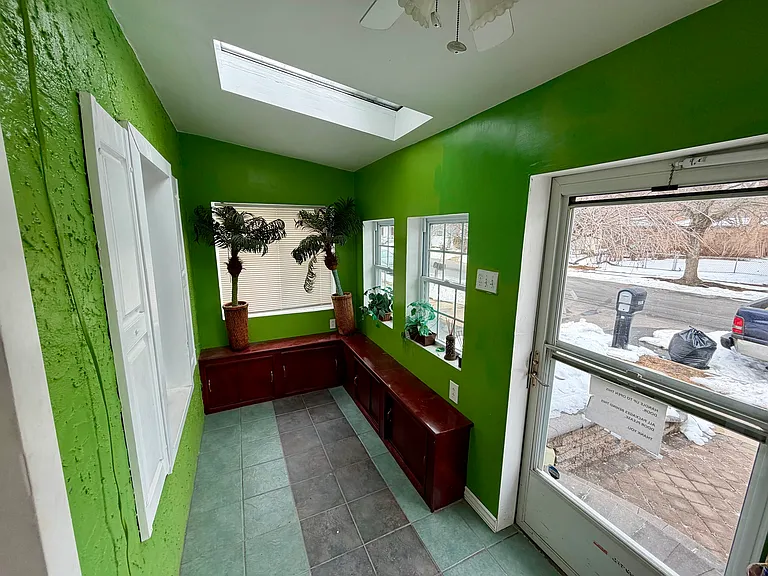 191 Parkinson Ave — Photo 13