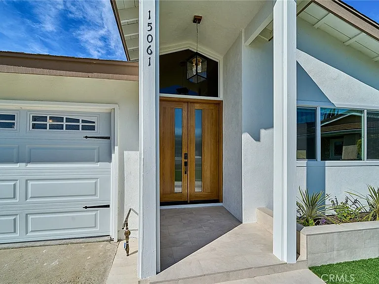 15061 Talley St — Photo 36