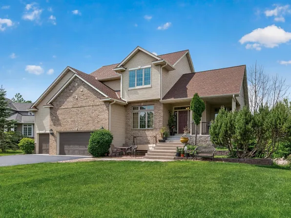 1511 Oakview Ct, Lino Lakes, MN 55038