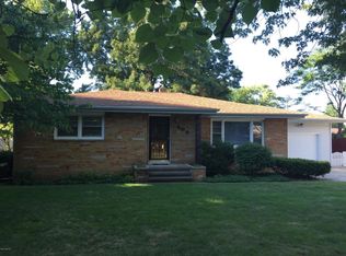405 Kublick Dr, Benton Harbor, MI 49022