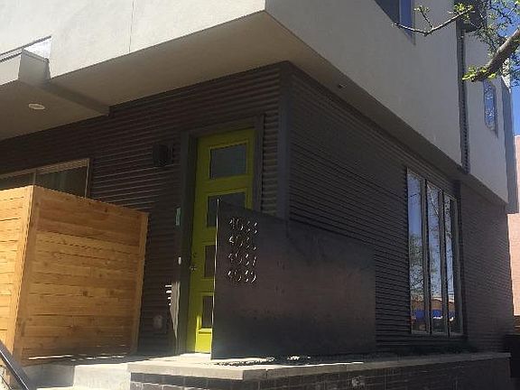 Newly Constructed Contemporary Townhome