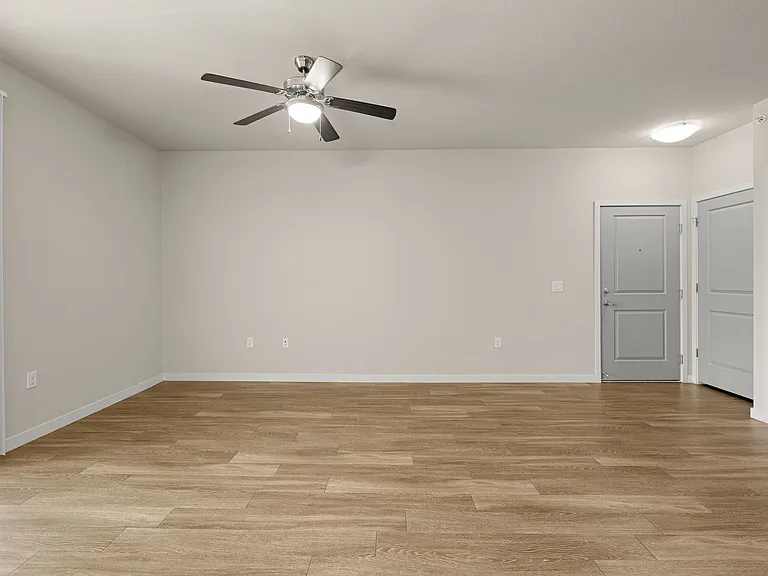 HiLine at Littleton Commons apartments community photo