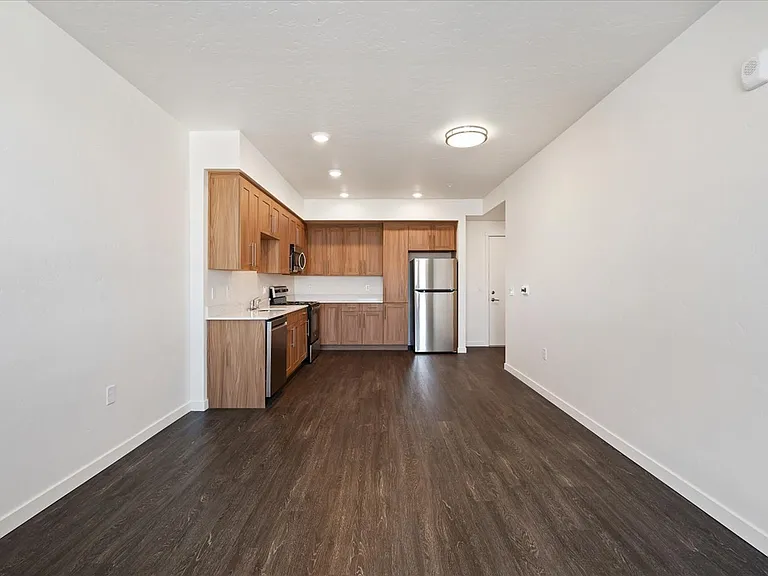 Denton Street Apartments — Photo 34