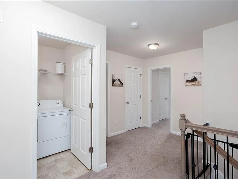 7999 Dawson Ln — Photo 15