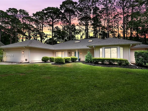 6 King William Ct, Hilton Head Island, SC 29926