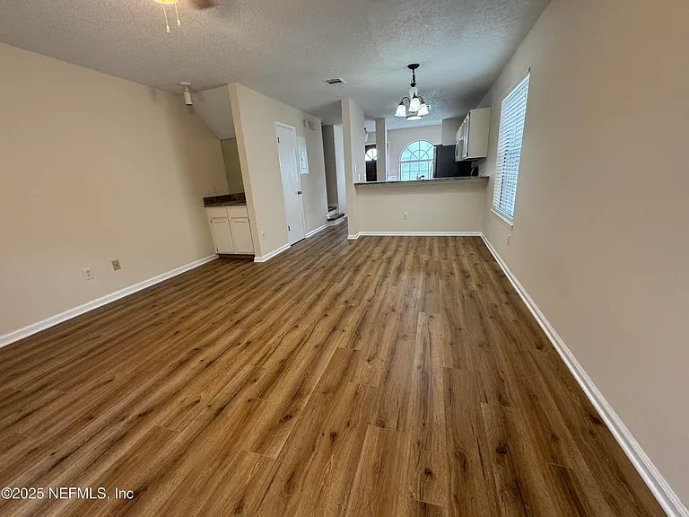 2075 Gail Ave — Photo 18