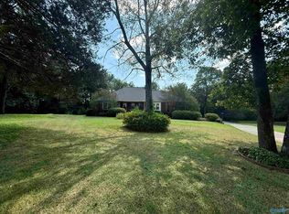 10300 Wayside Dr NE, Huntsville, AL 35810