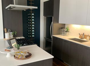 1 W Wacker Dr #3905, Chicago, IL 60601