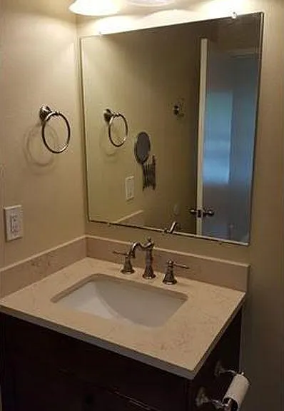 bathroom of master suite 2