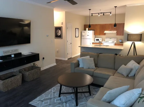 500 Bucksley Ln Unit 203, Daniel Island, SC 29492