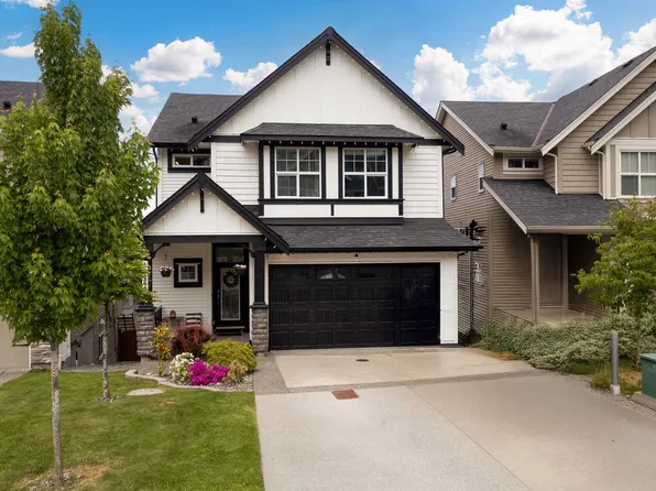 10469 McEachern St, Maple Ridge, BC V2W 0B2