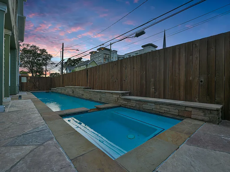1352 Dorothy St — Photo 11